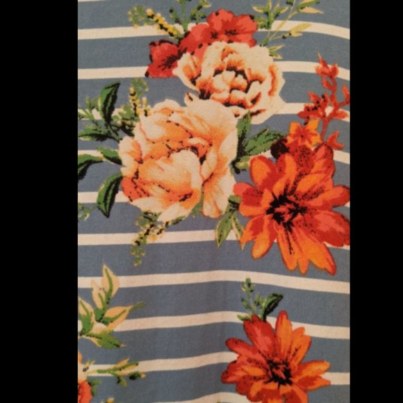 A&D Top - Picture 3 of 4